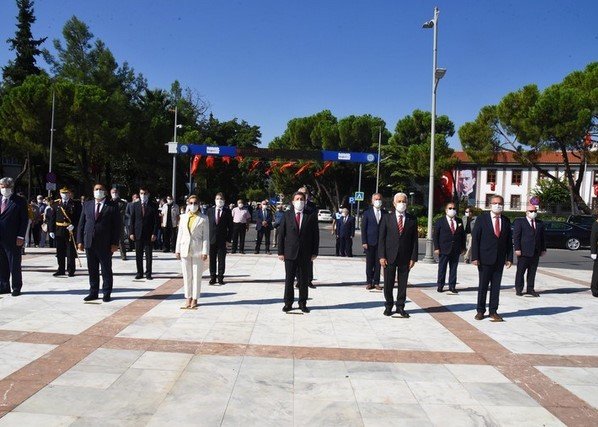 30 Ağustos Zafer Bayramının 98. yıl dönümü kutlandı