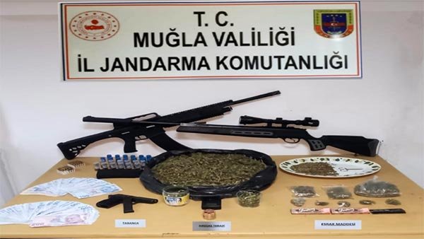 Uyuşturucu Tacirlerine Göz Açtırmadılar