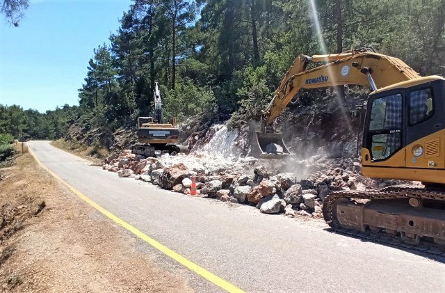 GÖKBEN VE KABAĞAÇ MAHALLELERİNİN BAĞLANTI YOLUNU GENİŞLİYOR