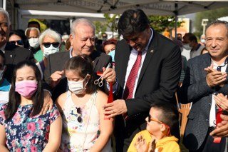 Sende Gel Down Kafe Hizmete Açıldı