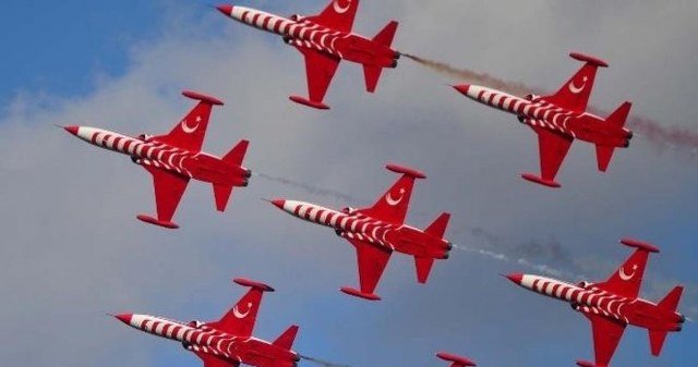 Türk Yıldızları Fethiye Semalarını Süsleyecek
