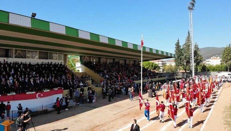 Cumhuriyet Bayramı Törenle Kutlandı