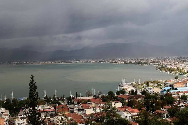 Meteorolojiden Şiddetli Yağış Uyarısı