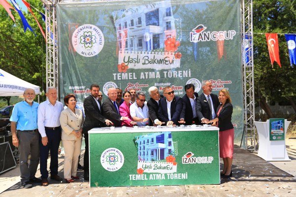 Büyükşehir Yaşlı Bakım Evi Temeli Atıldı
