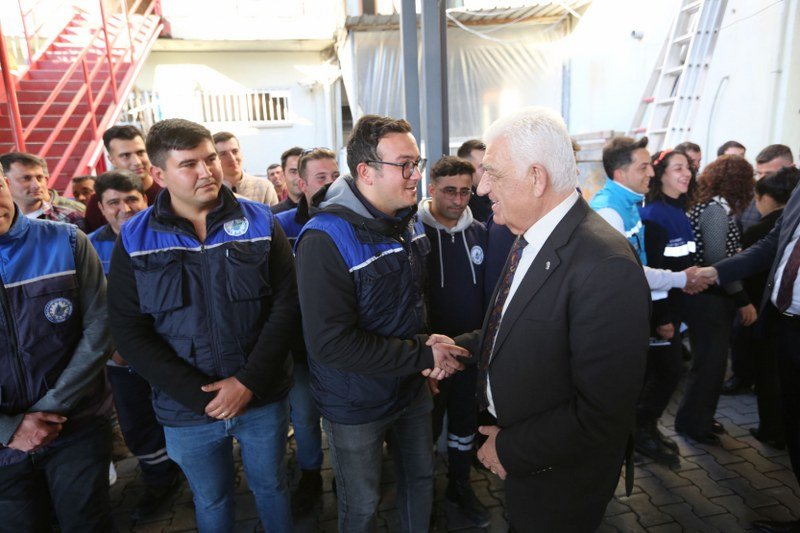 Büyükşehirde En Düşük Maaş Ortalama 27 Bin 47 TL Oldu