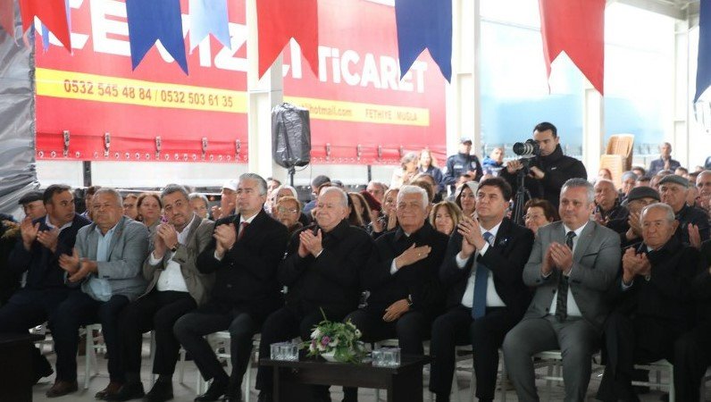 Karaçulha Hali Pazarlama Alanı ve Pekmez, Sirke, Üzüm Suyu Tesisleri açıldı